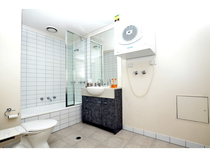 REF 24135/118 Dudley Street, West Melbourne VIC 3003