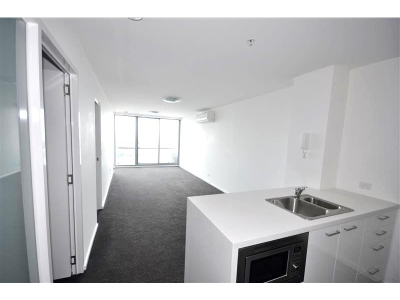 REF 24136/241 City Road, Southbank VIC 3006