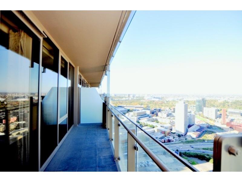 REF 24139/118 Kavanagh Street, Southbank VIC 3006