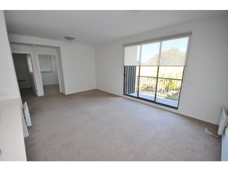 110/86 Altona Street, Kensington VIC 3031