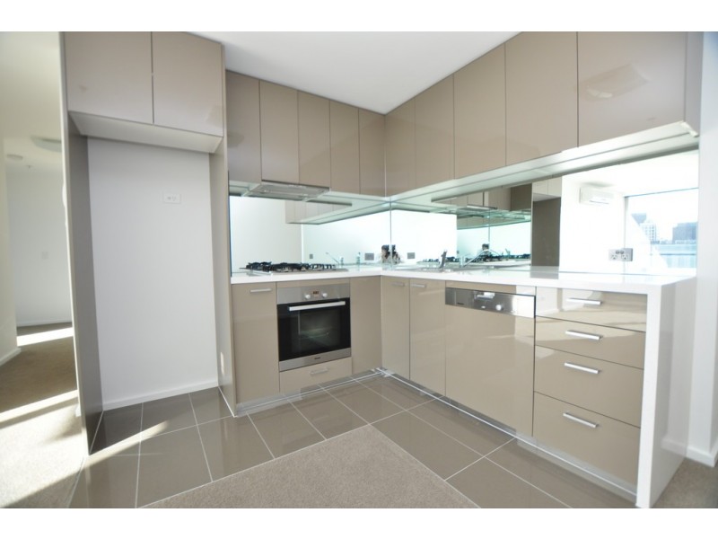 REF 24143/241 City Road, Southbank VIC 3006