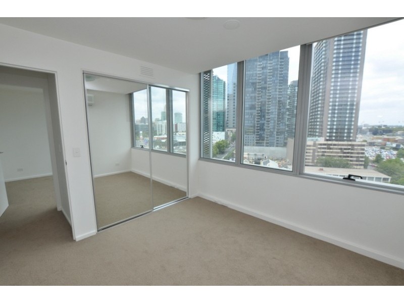 REF 24143/241 City Road, Southbank VIC 3006