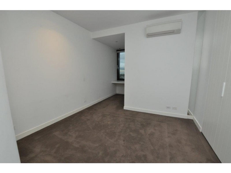 2105/22 Dorcas Street, Southbank VIC 3006