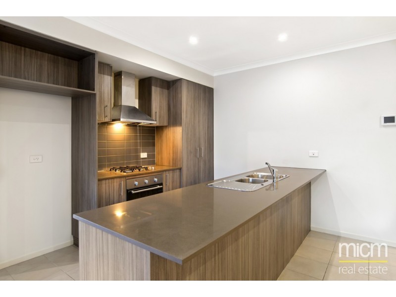 5 Glider Street, Point Cook VIC 3030