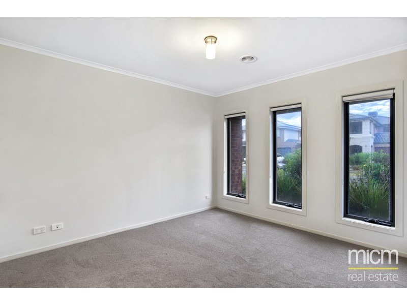 5 Glider Street, Point Cook VIC 3030