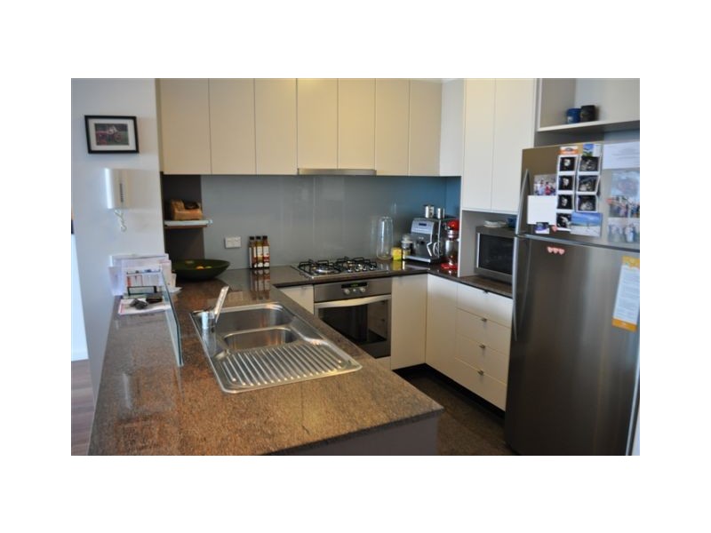 REF 24150/173 City Road, Southbank VIC 3006