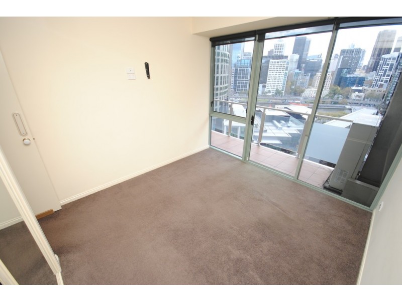 REF 24152/83 Queensbridge Street, Southbank VIC 3006