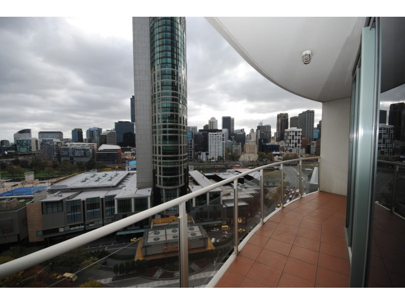 REF 24152/83 Queensbridge Street, Southbank VIC 3006