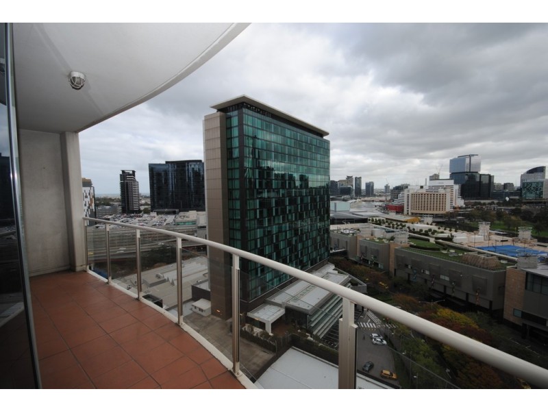 REF 24152/83 Queensbridge Street, Southbank VIC 3006