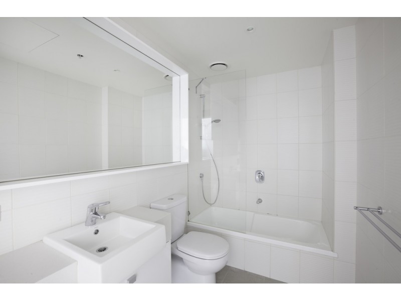 REF 24153/58 Jeffcott Street, West Melbourne VIC 3003