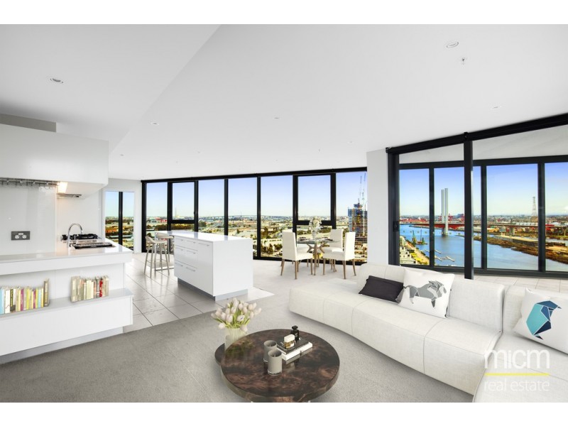 2005/1 Point Park Crescent, Docklands VIC 3008