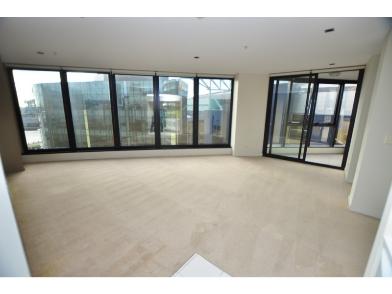 1012/100 Harbour Esplanade, Docklands VIC 3008