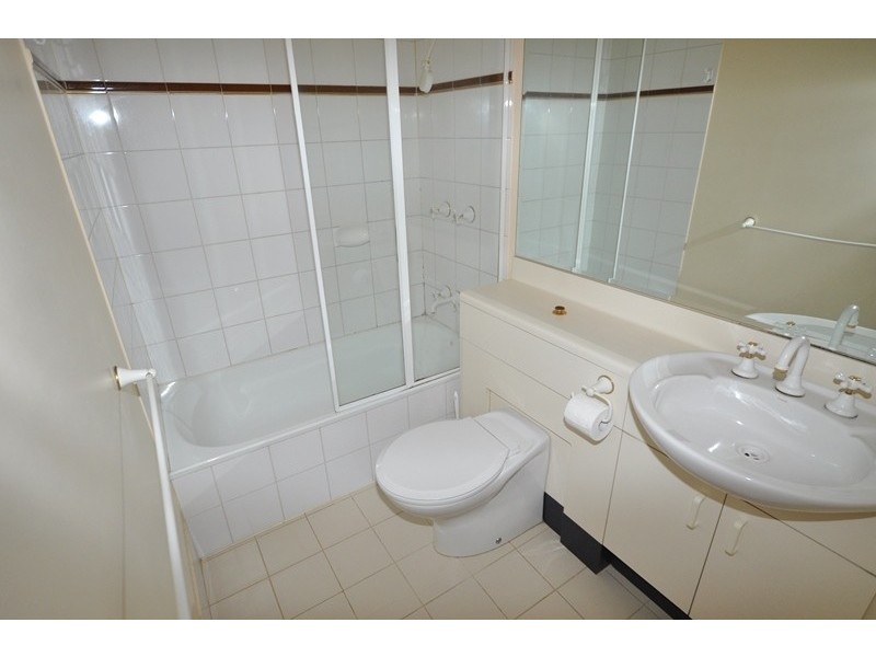 REF 24173/28 Southgate Avenue, Southbank VIC 3006