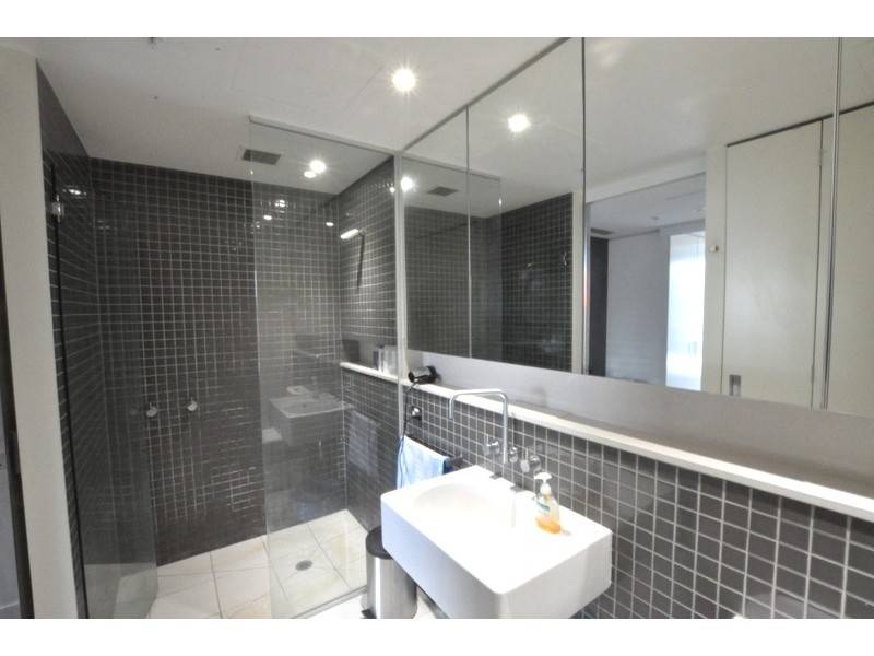 1304/1 Freshwater Place, Southbank VIC 3006