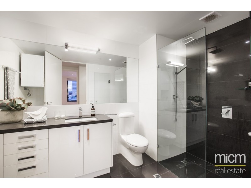 708/28 Bank Street, South Melbourne VIC 3205