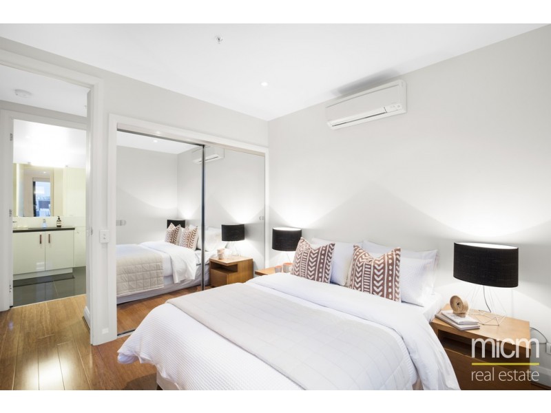 708/28 Bank Street, South Melbourne VIC 3205