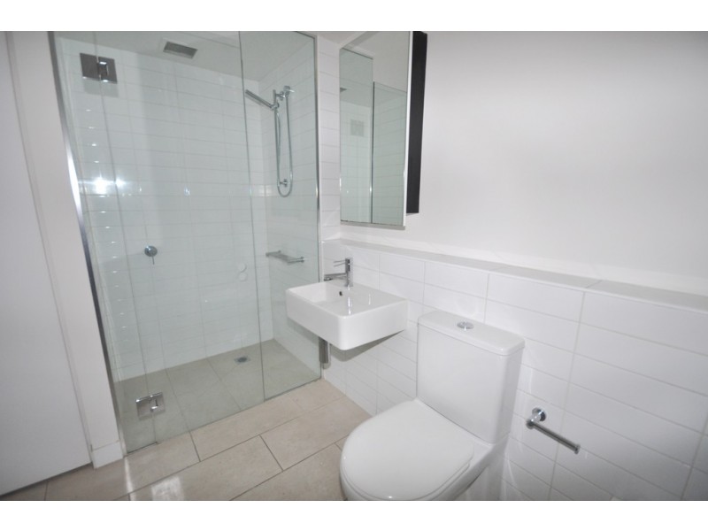 718/838 Bourke Street, Docklands VIC 3008