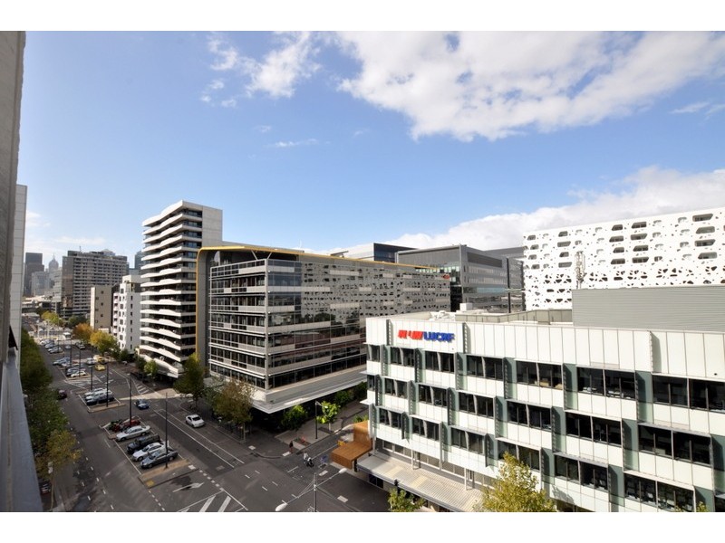 718/838 Bourke Street, Docklands VIC 3008