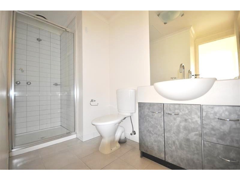 REF 24197/118 Dudley Street, West Melbourne VIC 3003