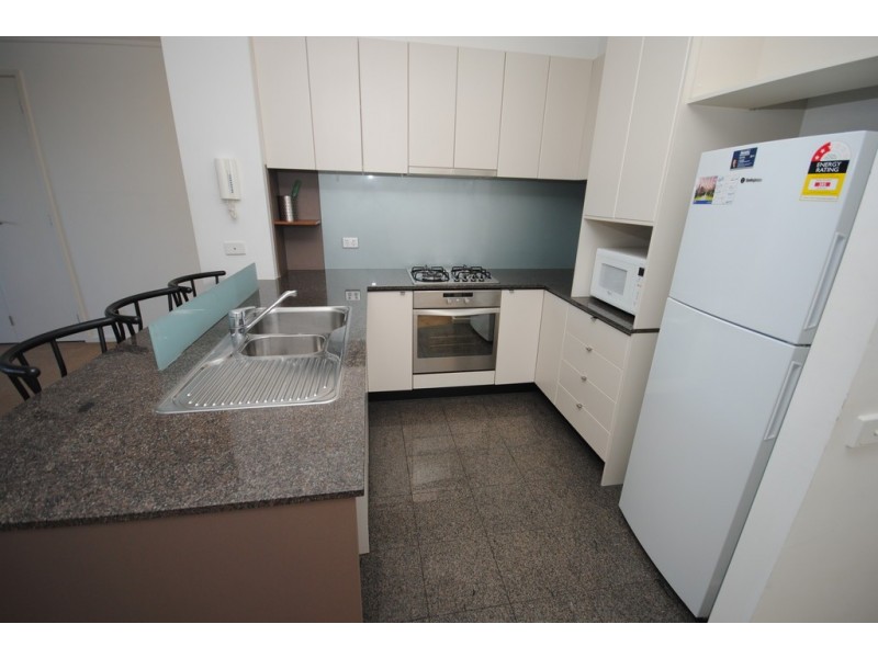 REF 24198/183 City Road, Southbank VIC 3006