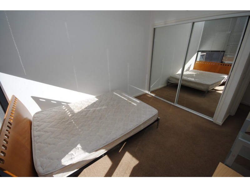 REF 24198/183 City Road, Southbank VIC 3006