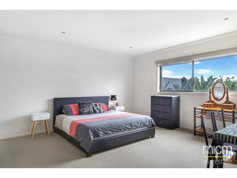 21 Opsum Way, Williams Landing VIC 3027