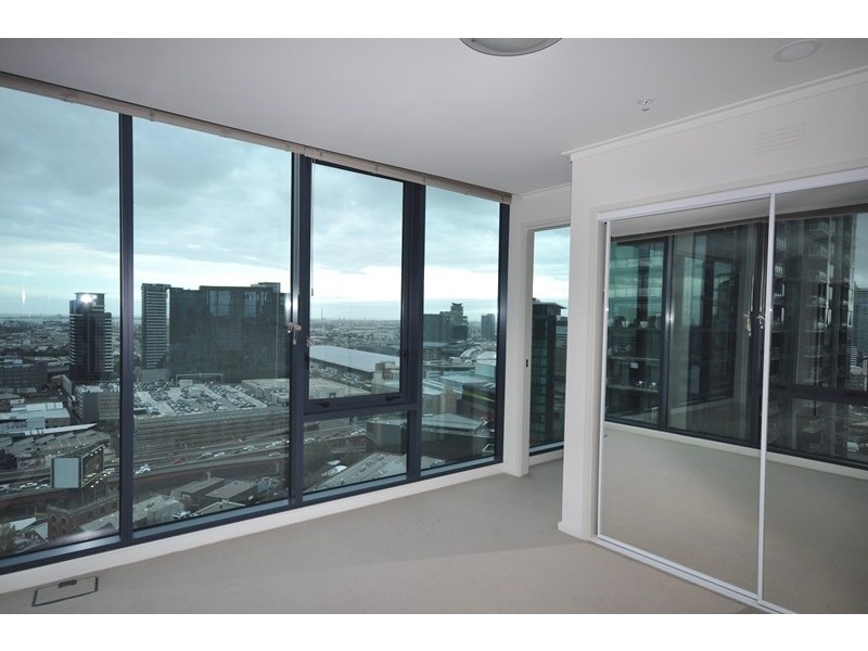 REF 24217/180 City Road, Southbank VIC 3006