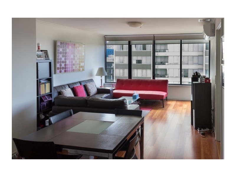 REF 24220/38 Kavanagh Street, Southbank VIC 3006