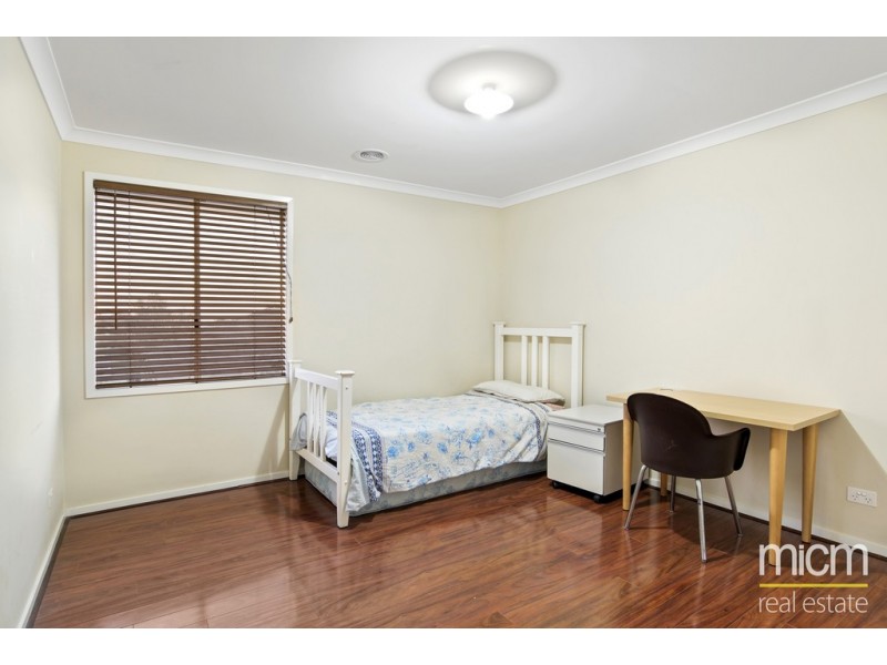 3 McWilliams Crescent, Point Cook VIC 3030