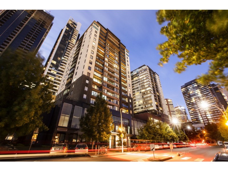 REF 24228/38 Kavanagh Street, Southbank VIC 3006