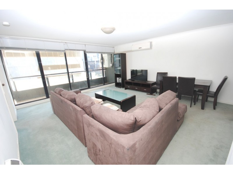 REF 24240/38 Kavanagh Street, Southbank VIC 3006