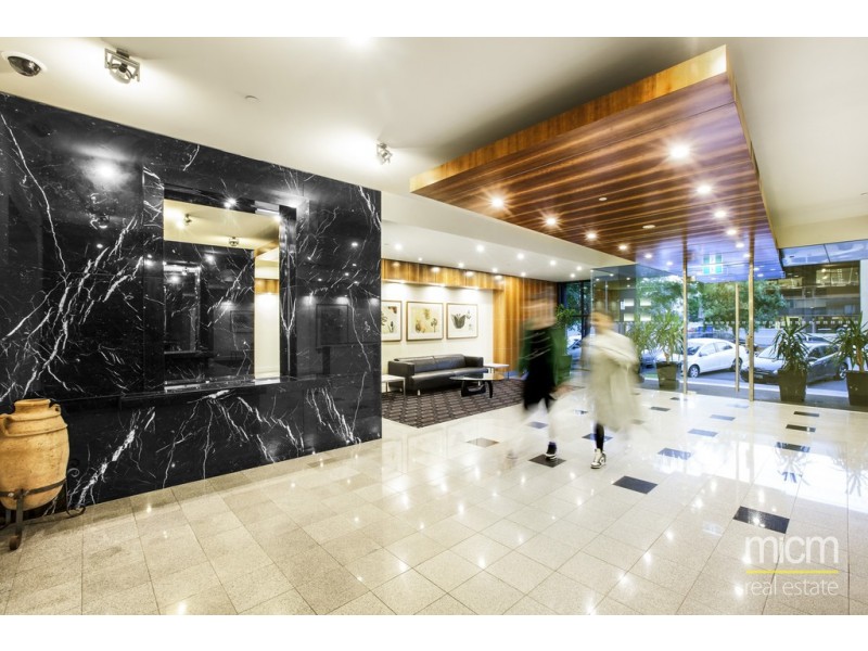REF 24246/38 Kavanagh Street, Southbank VIC 3006