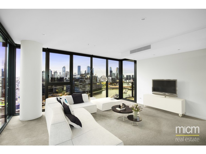 2005/1 Point Park Crescent, Docklands VIC 3008