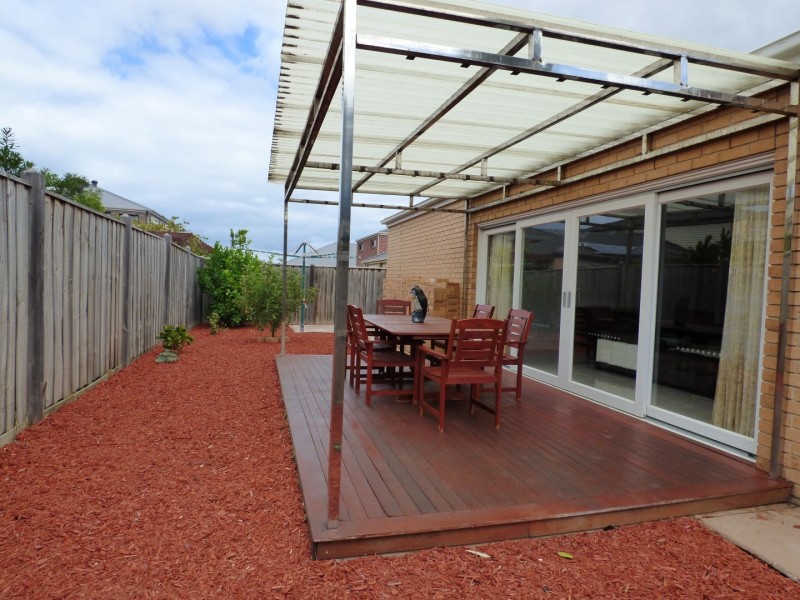 57 Alamanda Boulevard, Point Cook VIC 3030
