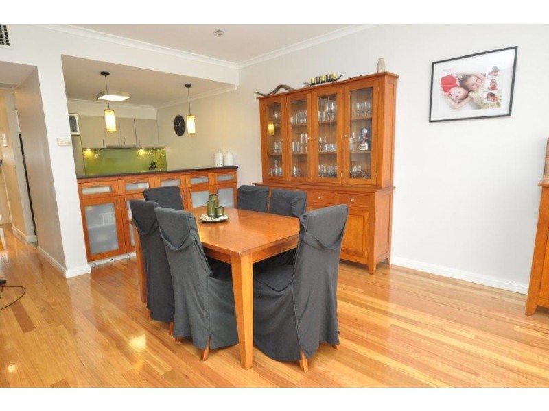 REF 24252/100 Wells Street, Southbank VIC 3006