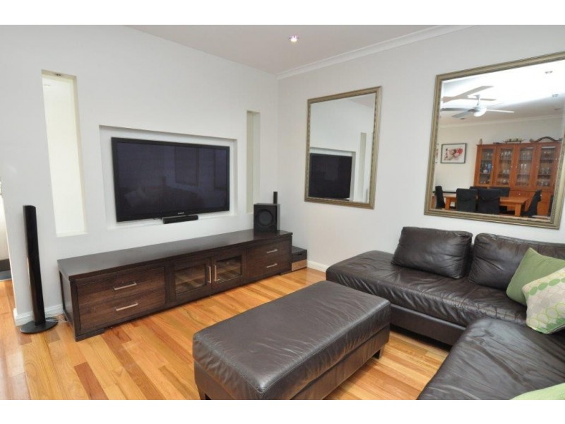 REF 24252/100 Wells Street, Southbank VIC 3006