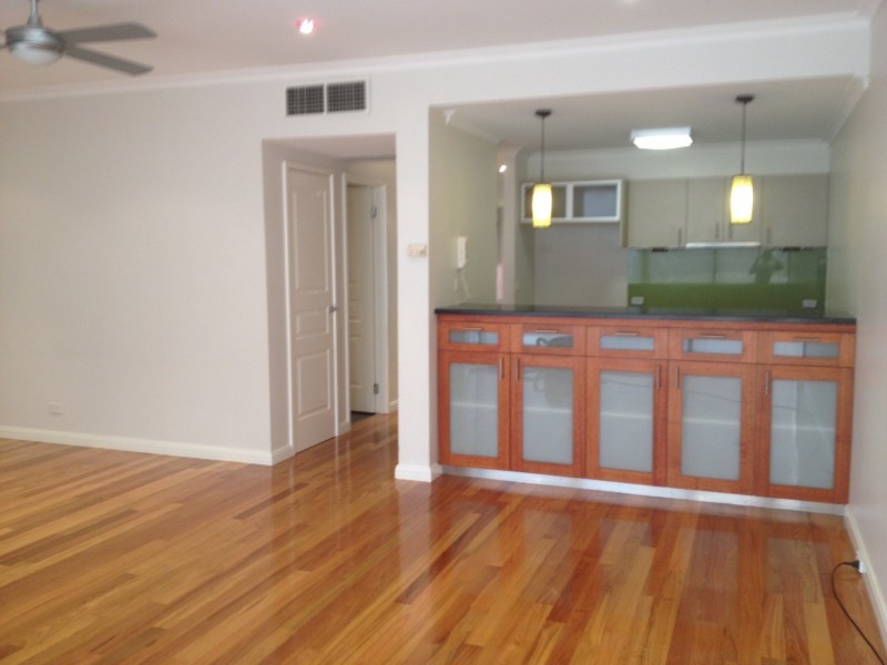 REF 24252/100 Wells Street, Southbank VIC 3006