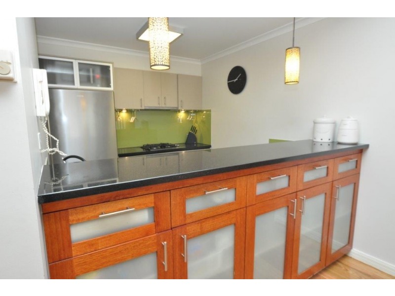 REF 24252/100 Wells Street, Southbank VIC 3006