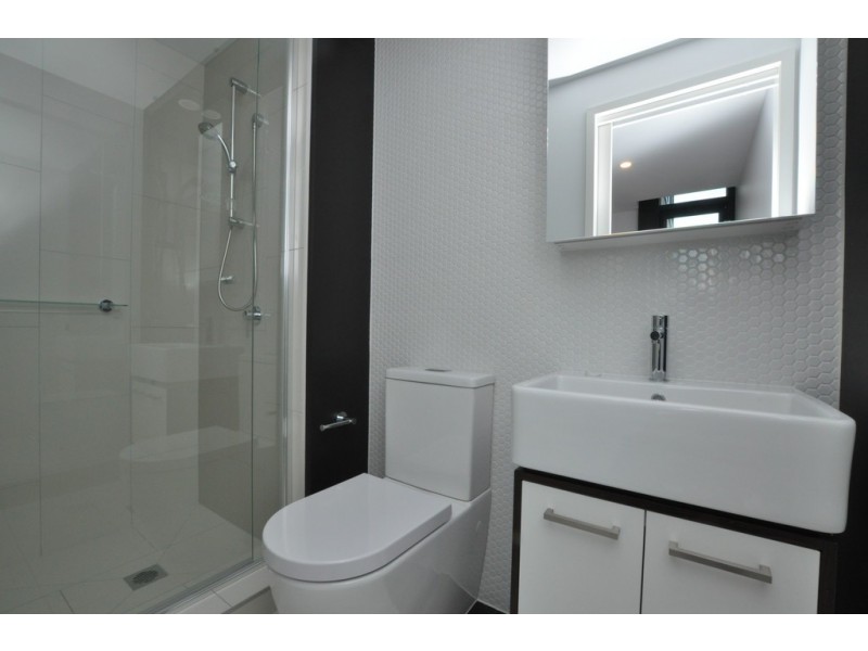 REF 22/57-61 City Road, Southbank VIC 3006