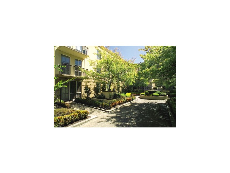 REF 24278/39 Rathdowne Street, Carlton VIC 3053