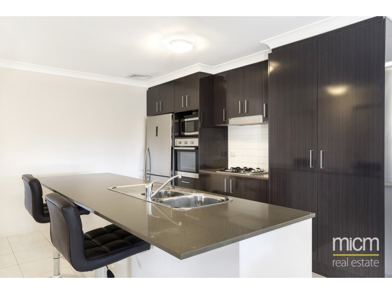 3 Anchor Crescent, Point Cook VIC 3030