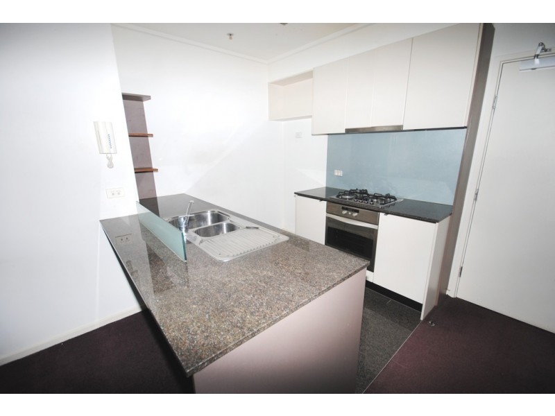 REF 24295/173 City Road, Southbank VIC 3006