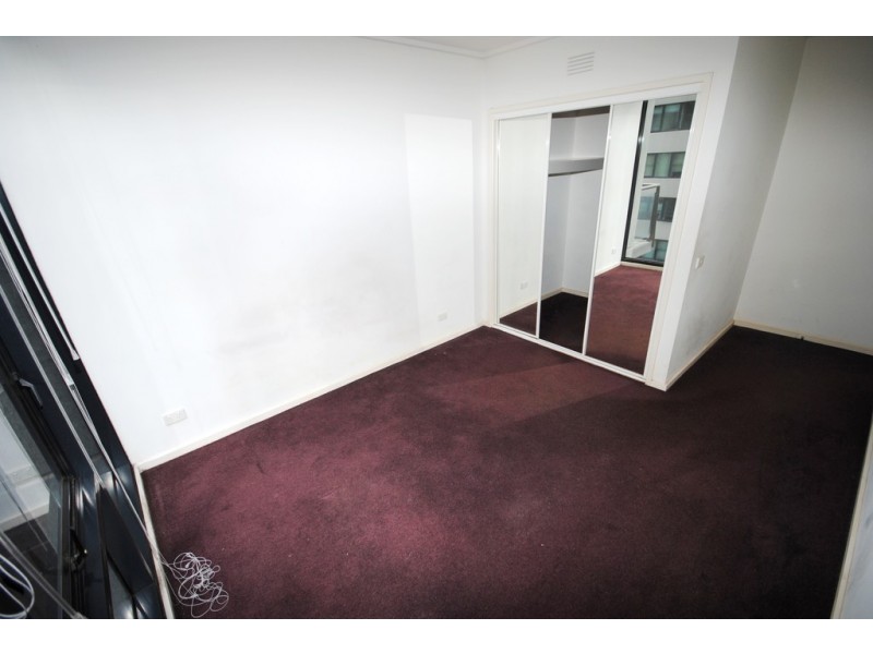 REF 24295/173 City Road, Southbank VIC 3006