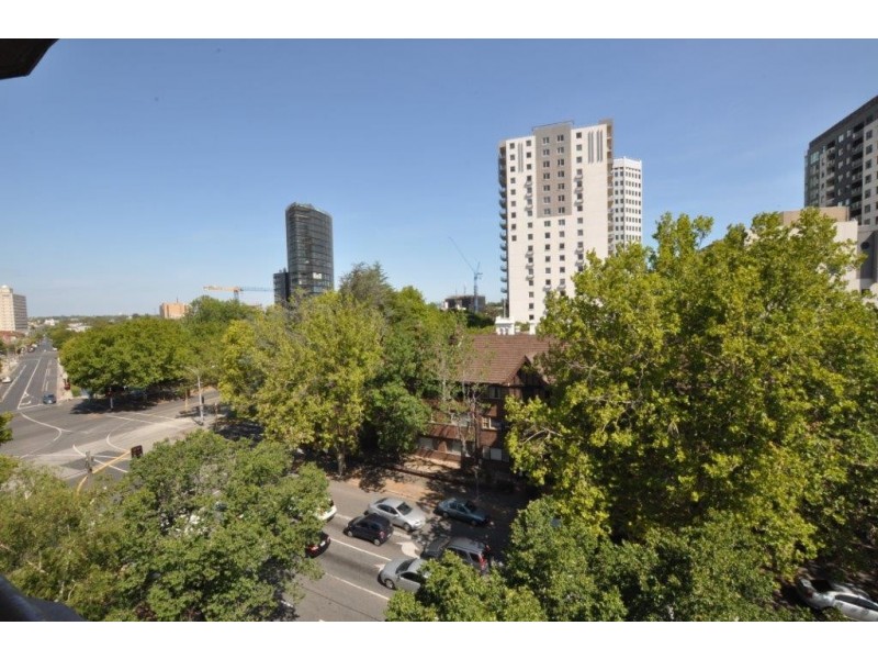 5C/622 St Kilda Road, Melbourne VIC 3004