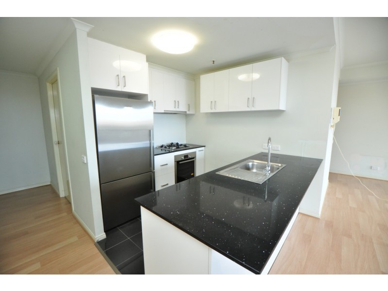 REF 24310/83 Queensbridge Street, Southbank VIC 3006