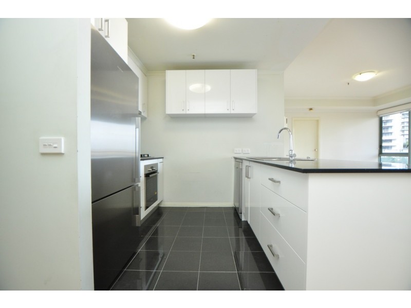 REF 24310/83 Queensbridge Street, Southbank VIC 3006