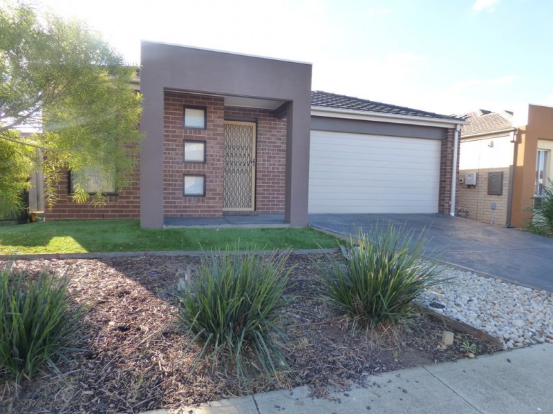 47 Landing Place, Point Cook VIC 3030