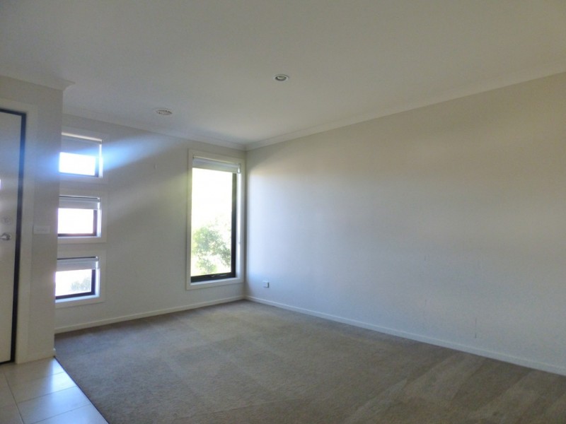 47 Landing Place, Point Cook VIC 3030