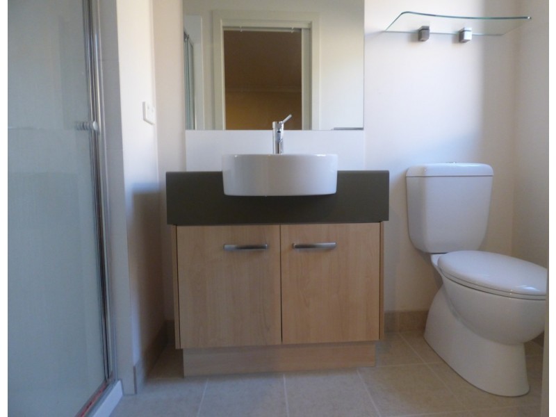 47 Landing Place, Point Cook VIC 3030