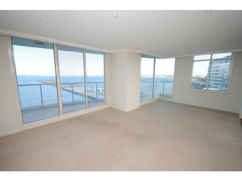 801/127 Beach Street, Port Melbourne VIC 3207